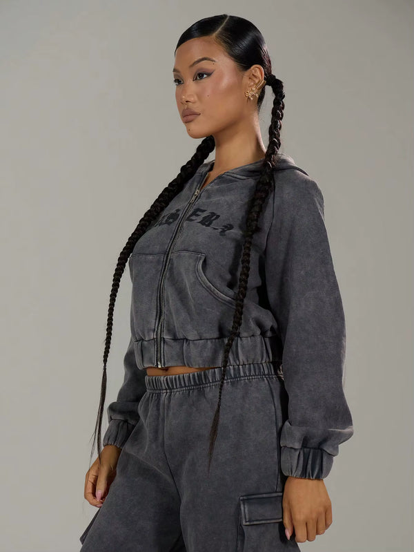 קפוצ'ון רטרו קצר בגזרה משוחררת עם אפקט יישון