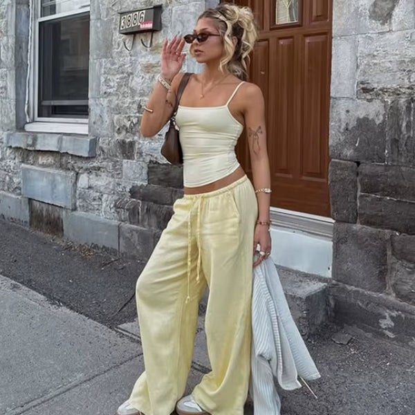 מכנסי פשתן רחבים בגזרה רכה